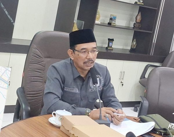 Ketua Pansus DPRD Kabupaten Malang, H. Abdulloh Satar, SE, MM. Pimpin Pembahasan Raperda Pendidikan Pancasila dan Wawasan Kebangsaan